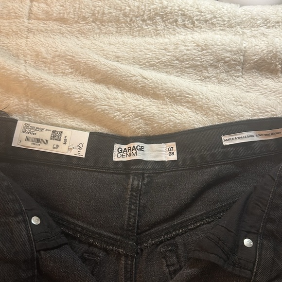 Garage Low Rise Baggy Jean - Picture 4 of 4